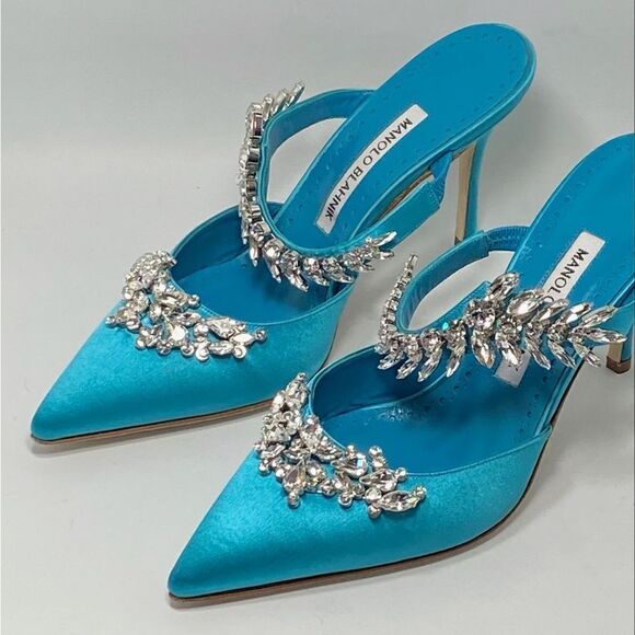 Manolo Blahnik Lurum 90 Embellished Satin Mules size 37 - Picture 6 of 13